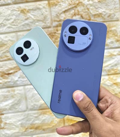 Realme GT 8 Pro 512/16  realme GT 8 256/12