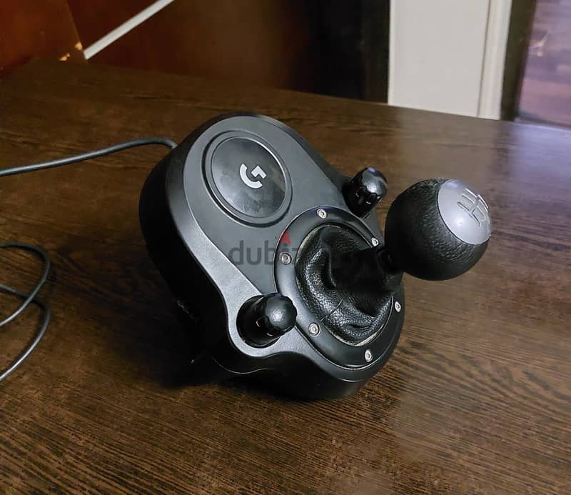 Logitech G920 Steering Wheel + Shifter 2