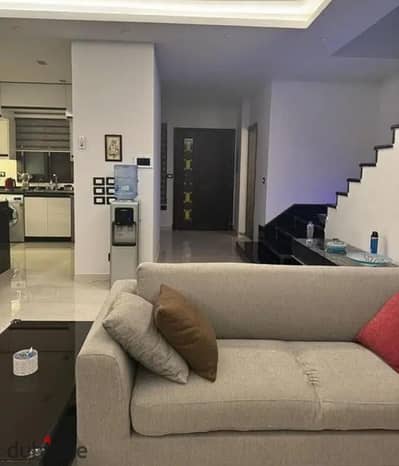 فيلا مفروشة للايجار في هايد بارك كومباوند