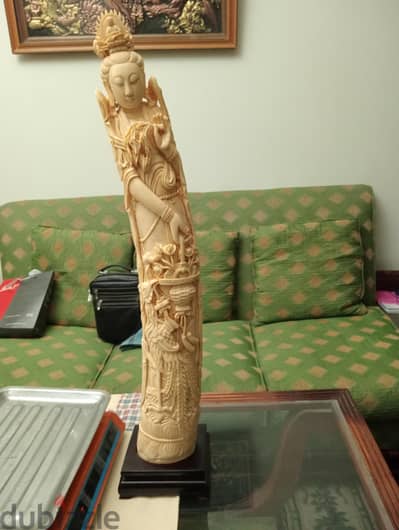 تمثال  أنتيك منذ أكثر من ٥٠ سنه