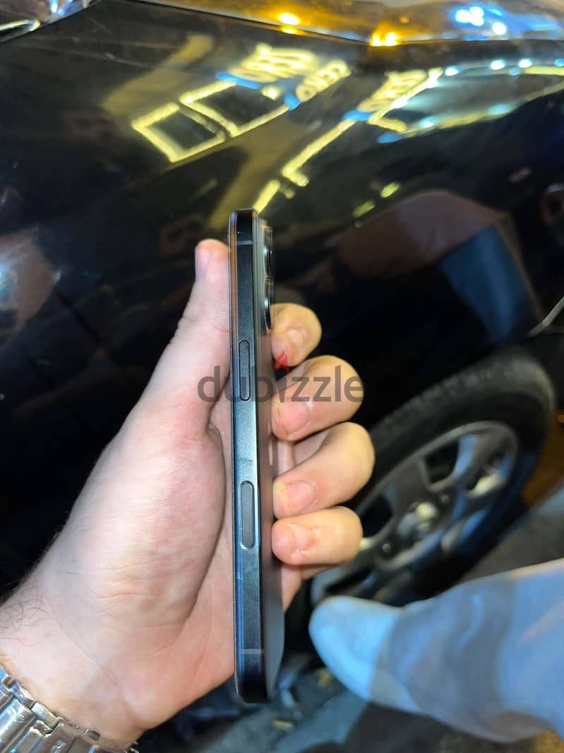 Apple - iPhone 16 2