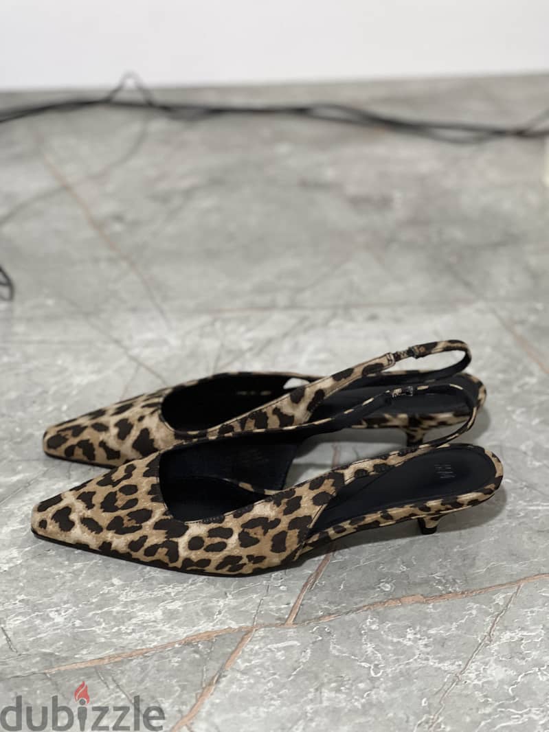 H&M shoes 1