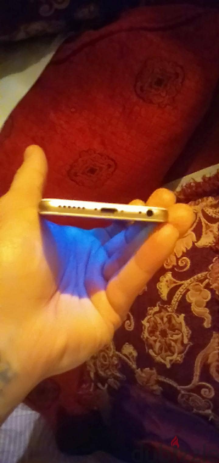 Apple - iPhone 6 3