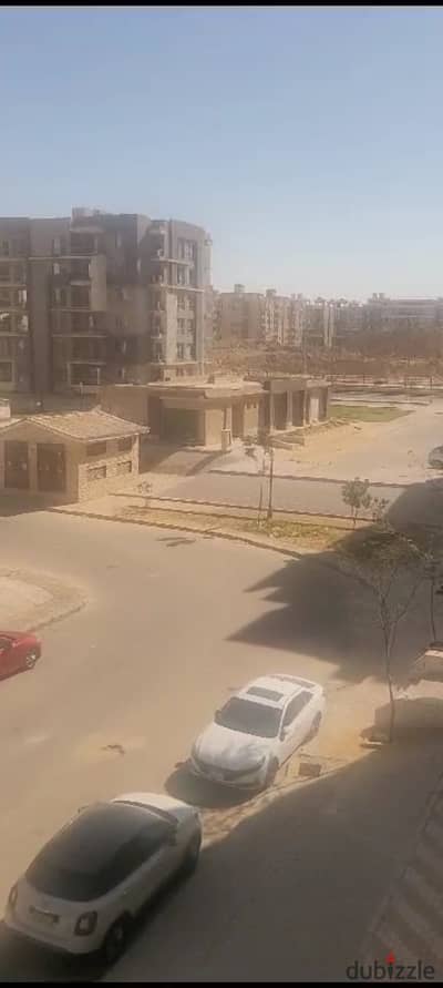 شقة للبيع فى دار مصر الاندلس النرحلة الثانية بموقع مميز أمام هايد بارك ثاني شارع من بوابة 1 بالمرحلة الثانية! إطلالة واجهة وموقع استراتيجي بقلب القاهرة الجديدة.