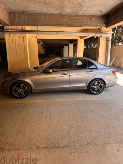 C200 2013 مالك اول
