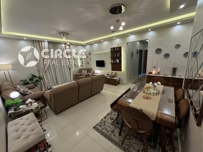 شقة مفروشة بالكامل 145 متر للإيجار في هايد بارك Hyde Park CVA التجمع الخامس 2 غرف بالقرب من الـ AUC