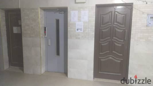 Apartment for sale in Nasr City on Makram Ibrahim from Mustafa Al-Nahhas, 4 minutes to Abbas Al-Akkad. Building with 11 floors, two apartments per floor, 100 sqm / big reception with two parts / two rooms and a kitchen / and a bathroom with luxury finishing.   There is a 7th-floor elevator above it with several floors and a share of the land fully licensed. Contract (registered) buildings are from the 1990s (2