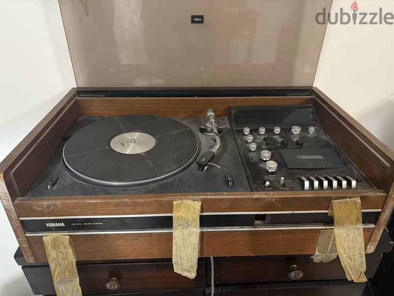 YAMAHA speaker system model NS-10M with set 1