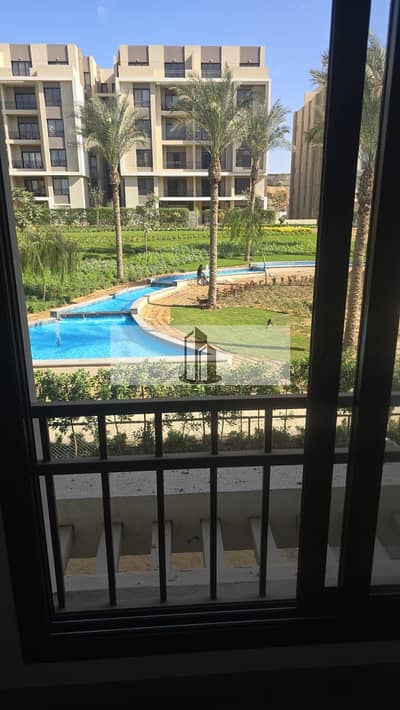 شقة للبيع استلام فورى بالتقسيط في المراسم مون ريزيدنس فيو مباشر على الـ Water Features فرصة ريسيل مميزةفى قلب التجمع الخامس
