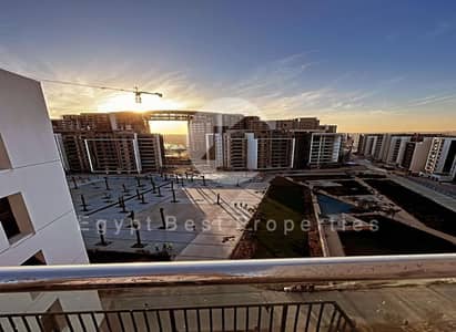 شقة للبيع في ZED Towers الشيخ زايد | 3 غرف | بدون مقدم وتقسيط حتى 10 سنوات | تشطيب كامل - موقع ممتاز