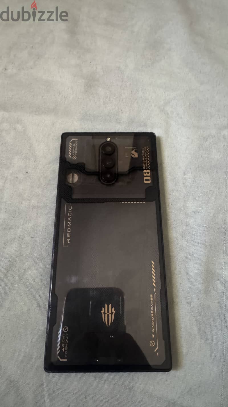 ZTE Red Magic 8 Pro 1