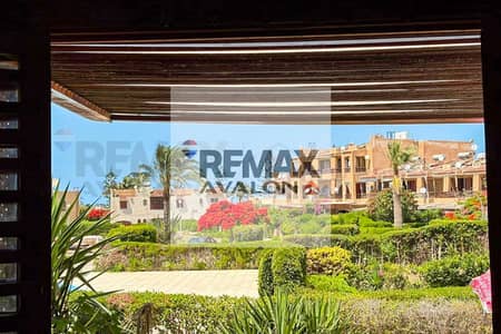 شاليه ارضي بجاردن للبيع 160 م + 40 م جاردن (مارينا 2 )