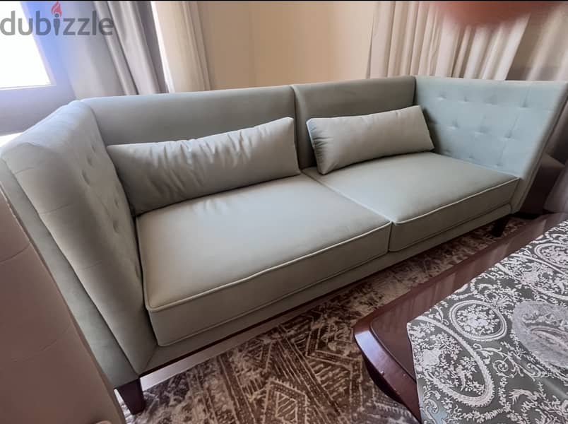 3 seaters sofa + 2 chairs 1