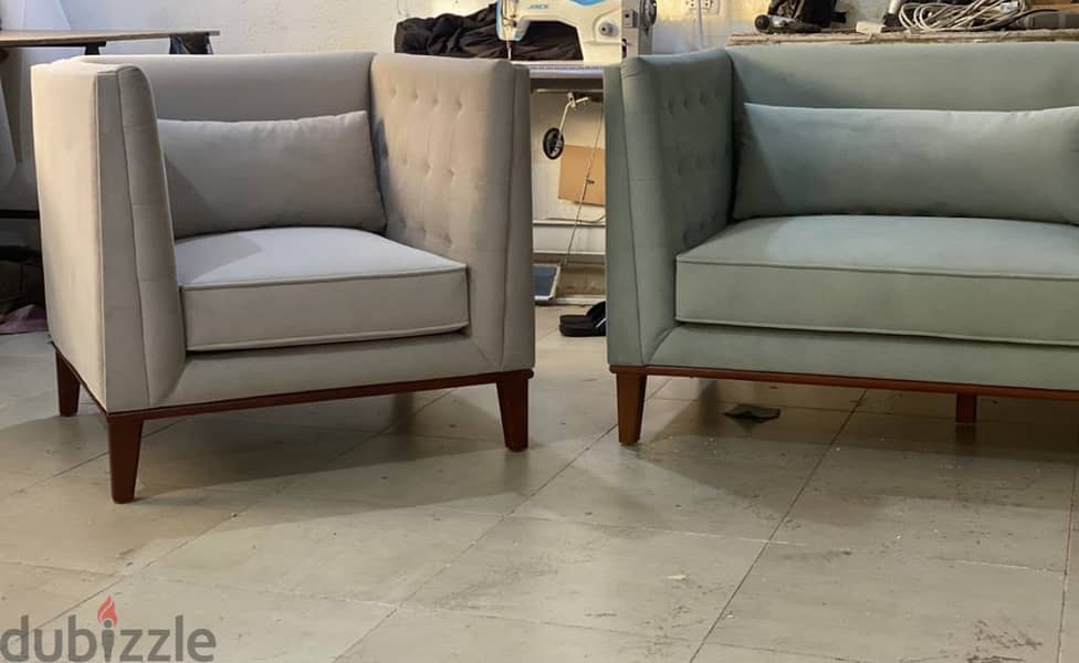 3 seaters sofa + 2 chairs 4