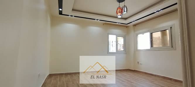 سكني/ اداري شقة للايجار بمدينة نصر بامتداد مصطفي النحاس قرب مدرسة المنهل وبنزينة توتال بالحي الثامن مدينة نصر