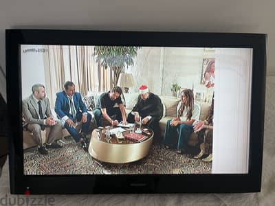 شاشه HISENSE بوصه 32 شغاله كويس  LCD HDMI