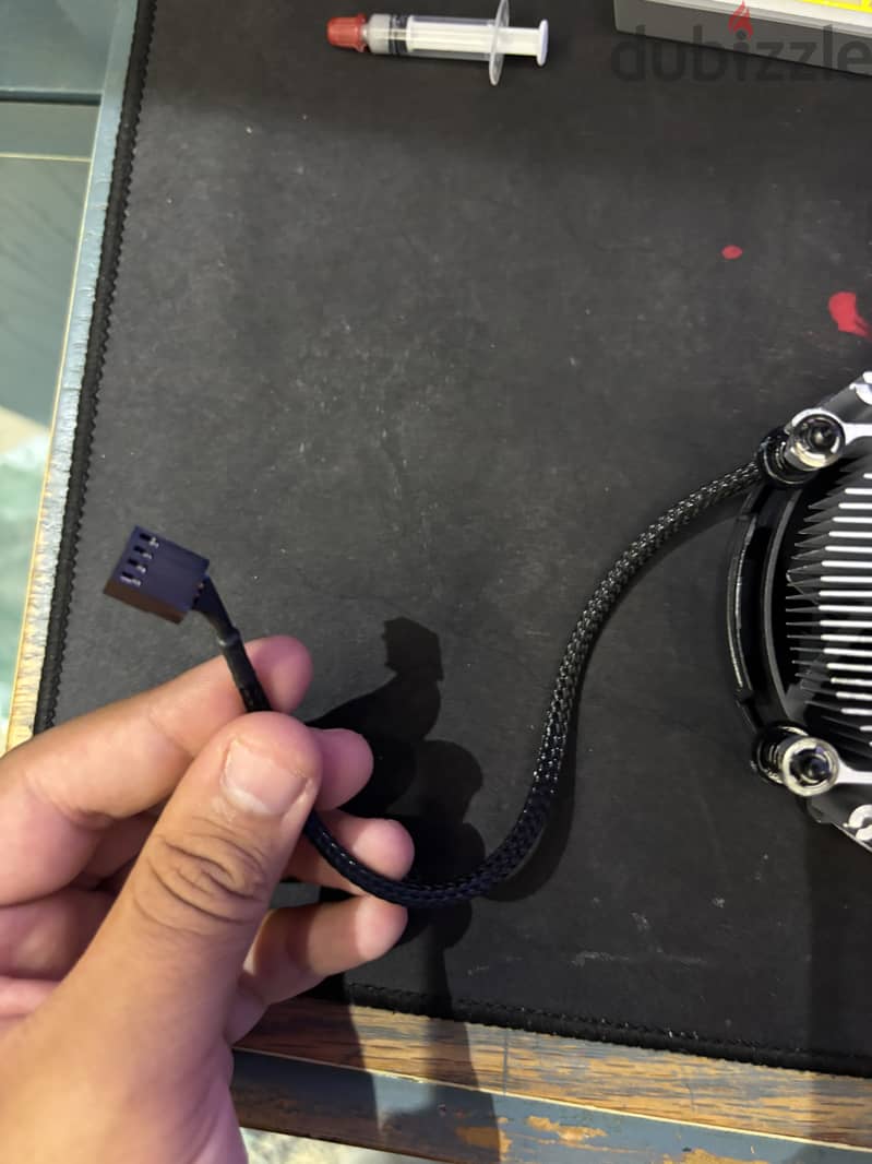 Ryzen stock cooler + thermal paste 3