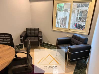 مكتب مفروش مكيف مرخص اداري بمدينة نصر بيوسف عباس قرب محطة مترو انفاق الاستاد وقرب نادي الزهور والطيران وخضر التوني (افضل موقع في مدينة نصر)