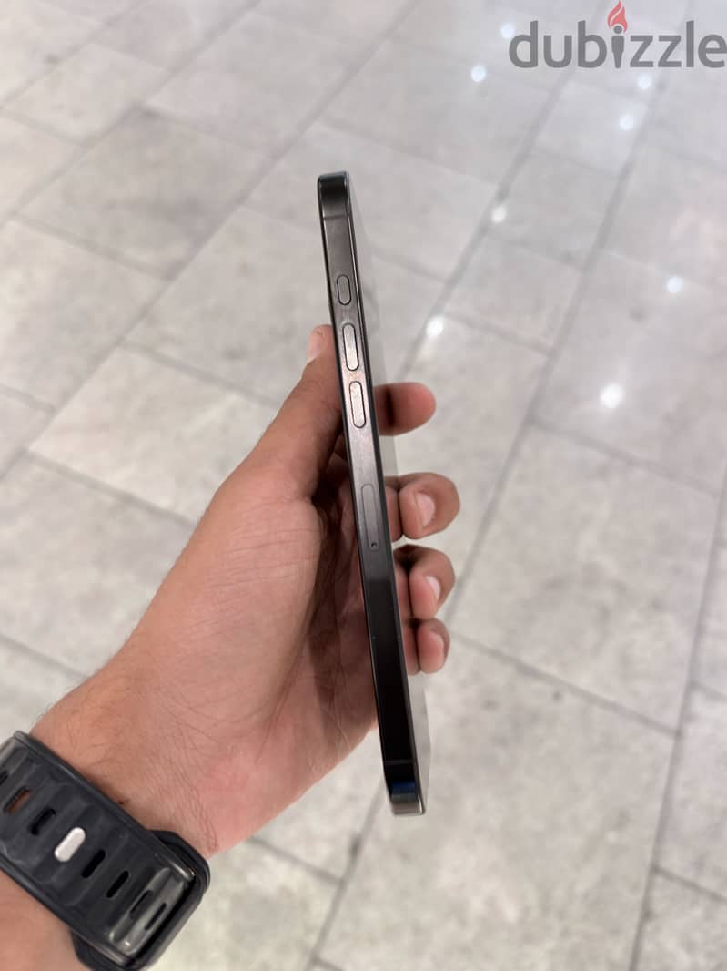 Apple - iPhone 16 Pro Max 3