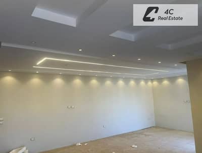 Under market price Apartment for rent 155 m fully finished ready to move very prime location landscape view in Hyde Park New Cairo