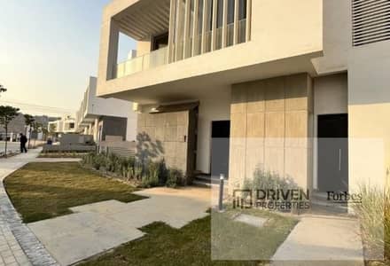 استلام فوري اقل سعر توين هاوس 4غرف Type C للبيع في في كمبوند جولز Joulz Compound نيو جيزه 6اكتوبر الجيزه