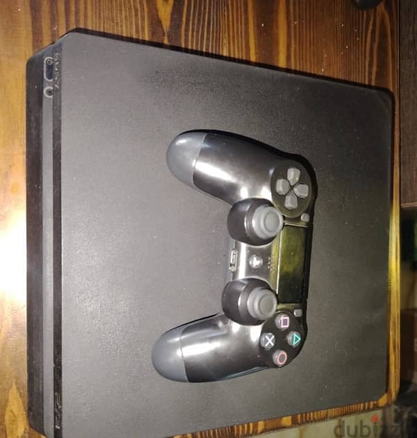 ps4 slim 1