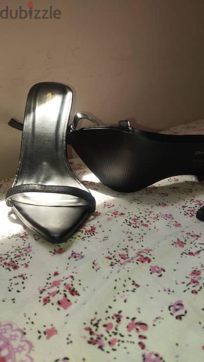 pretty little thing heels