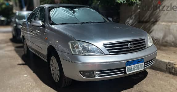 Nissan Sunny 2010