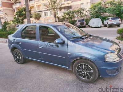 Renault Logan 2013