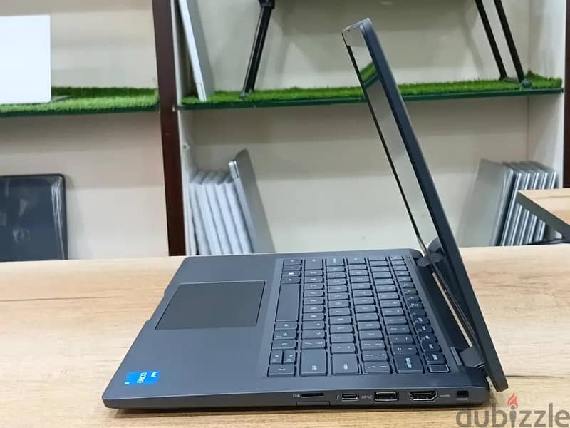 Latitude 7420 Touch Screen 3