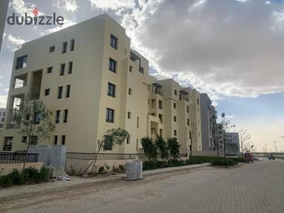 شقه 128م للبيع تشطيب كامل اويست اوراسكم موقع متميز جدا استلام فوري افضل اسعار السوق