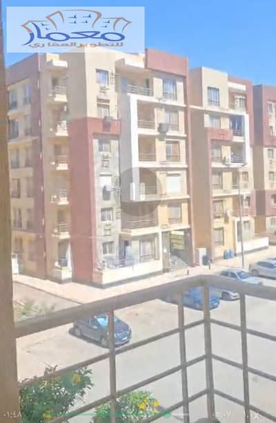 Apartment for sale in the upscale locations of New Cairo, Dar Masr Al Andalus compound, 140 meters directly on Teseen Street.