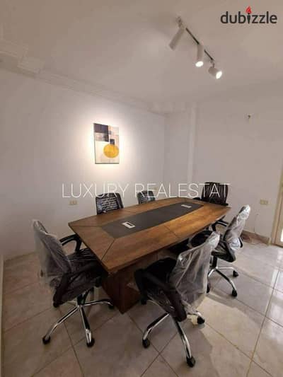 Duplex for rent suitable for administrative use, fully furnished and fully air-conditioned • Area 300m, 4 rooms, 2 bathrooms, garden 100m with private entrance, air-conditioned • In Sheikh Zayed next to Espona Plaza Mall, a very distinctive location, private entrance, and an entrance from the villa    https://wa. me/201070900290