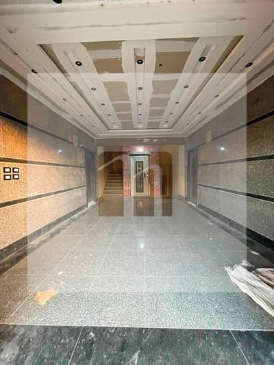 For sale: A distinctive apartment in District 16 – Neighborhood 1 – located directly next to Beverly Hills and the main entrance to Sheikh Zayed.