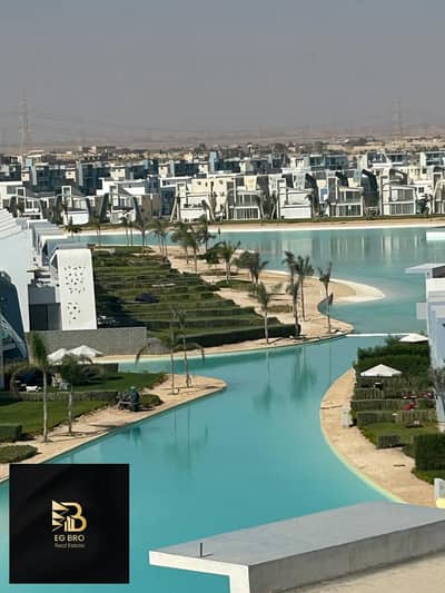 Standalone Villa مفروش بالكامل للإيجار المباشر على اللاجون في فوكا باي