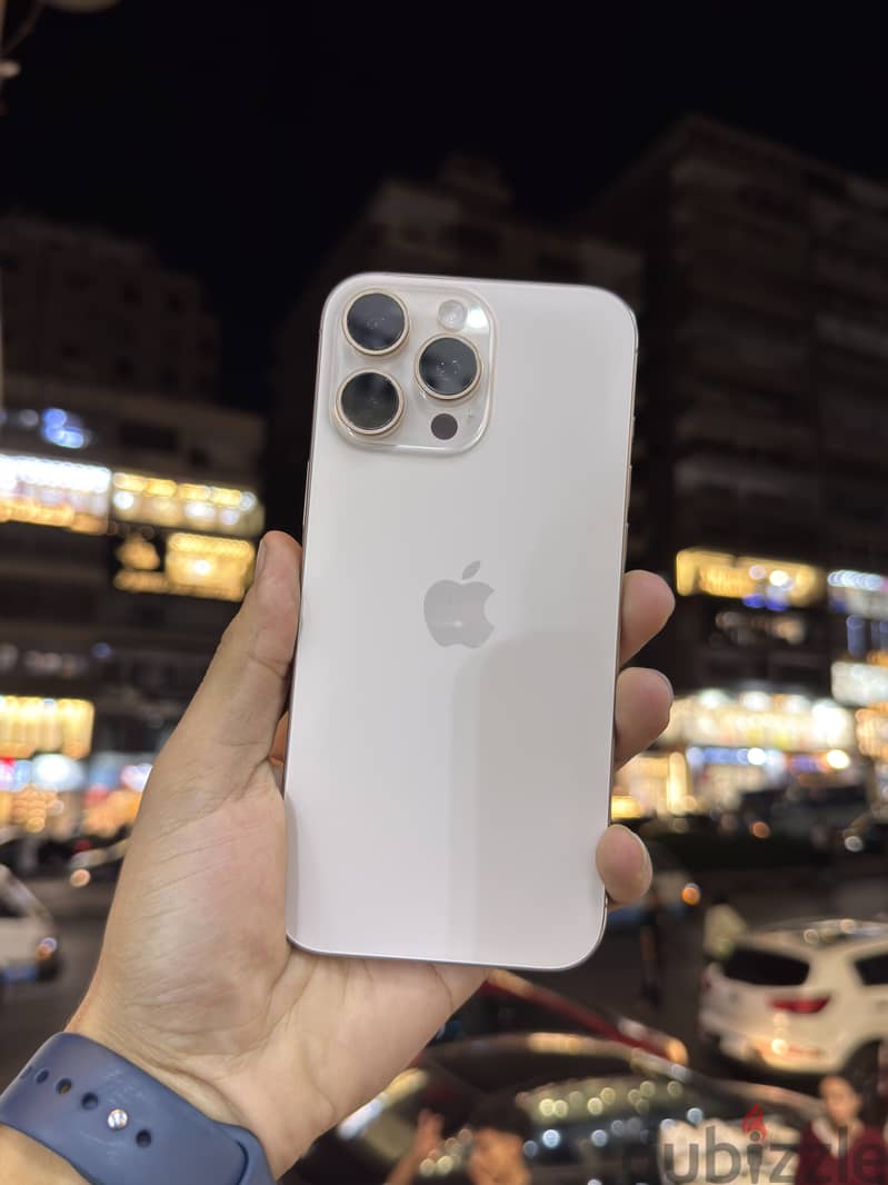 Apple - iPhone 16 Pro Max 3