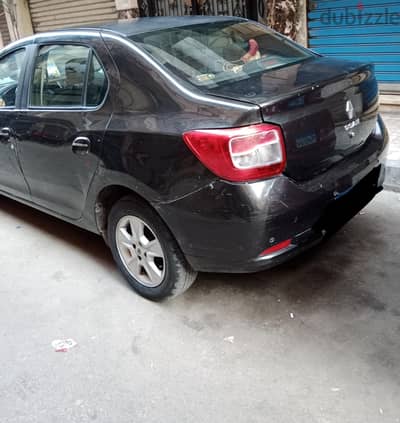 رينو لوجان 2015