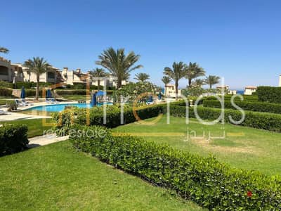 شالية بحرى فى لافيستا جاردنز العين السخنة مفروش بالكامل يطل على البحر وحمام السباحه ولاندسكيب رائع! بأفضل سعر!!