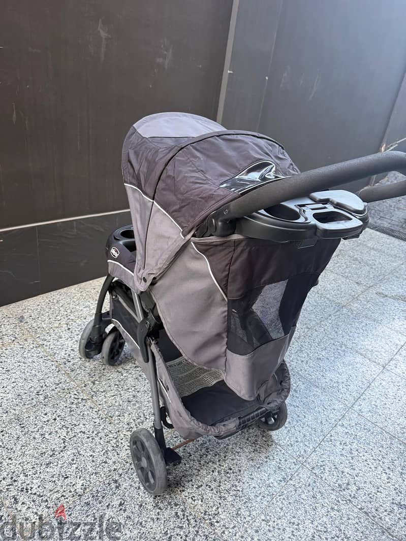 Stroller and Car sear 4