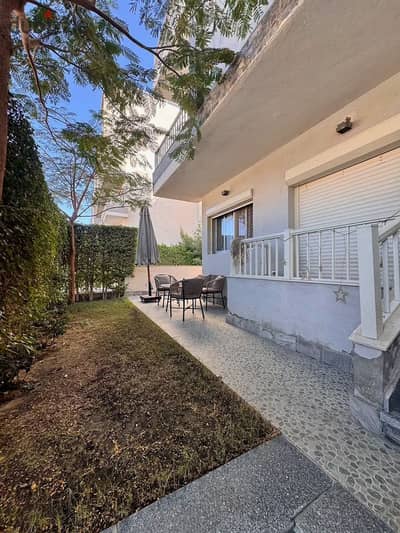 Super Lux Garden Ground Floor Apartment