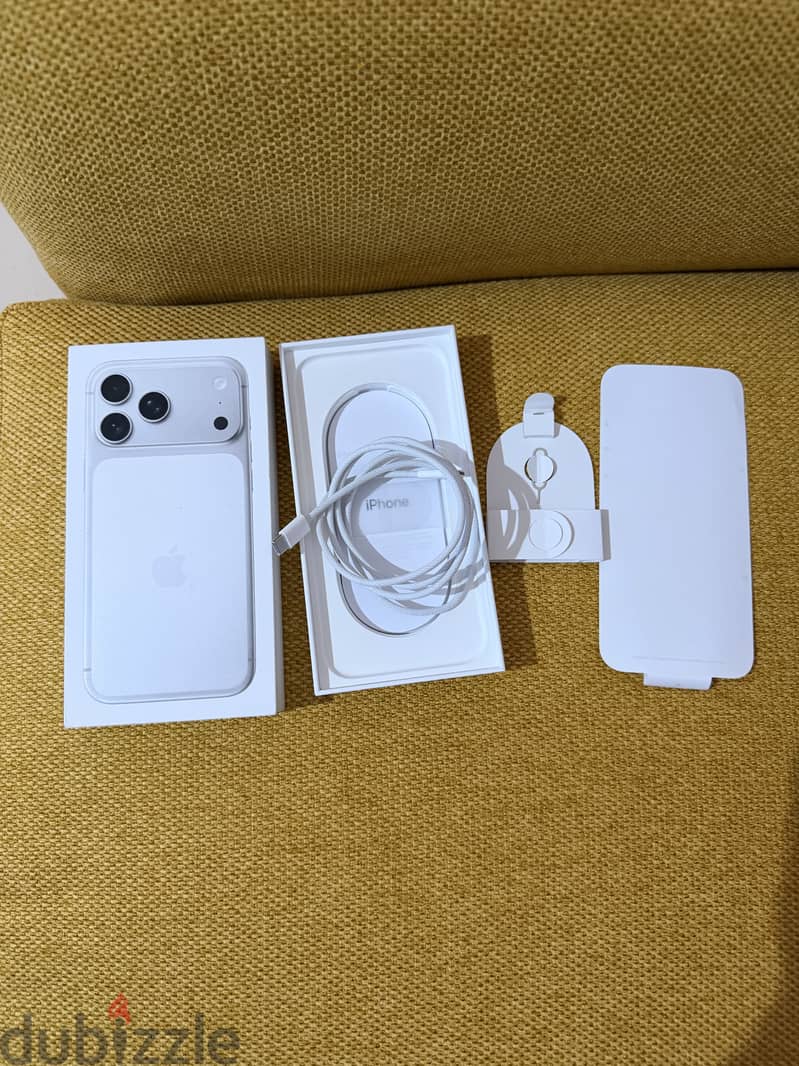 Apple - iPhone 17 Pro Max 10