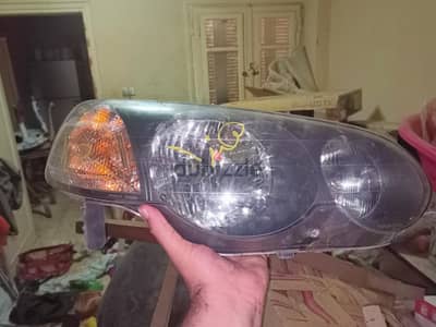 فوانيس امامي HONDA HRV 2002