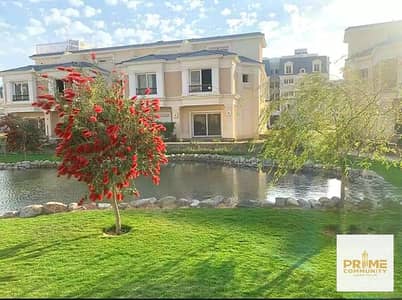 Luxury & Space: Corner Townhouse (5 BR + Roof) with Kitchen & ACs in Mountain View October Park