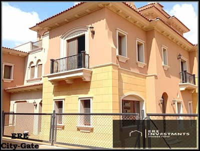 كواترو فيلا باقل من سعر السوق استلام فوري بفيو مميز جدا علي لاند سكيب للبيع في كمبوند سيتي جيت التجمع الخامس