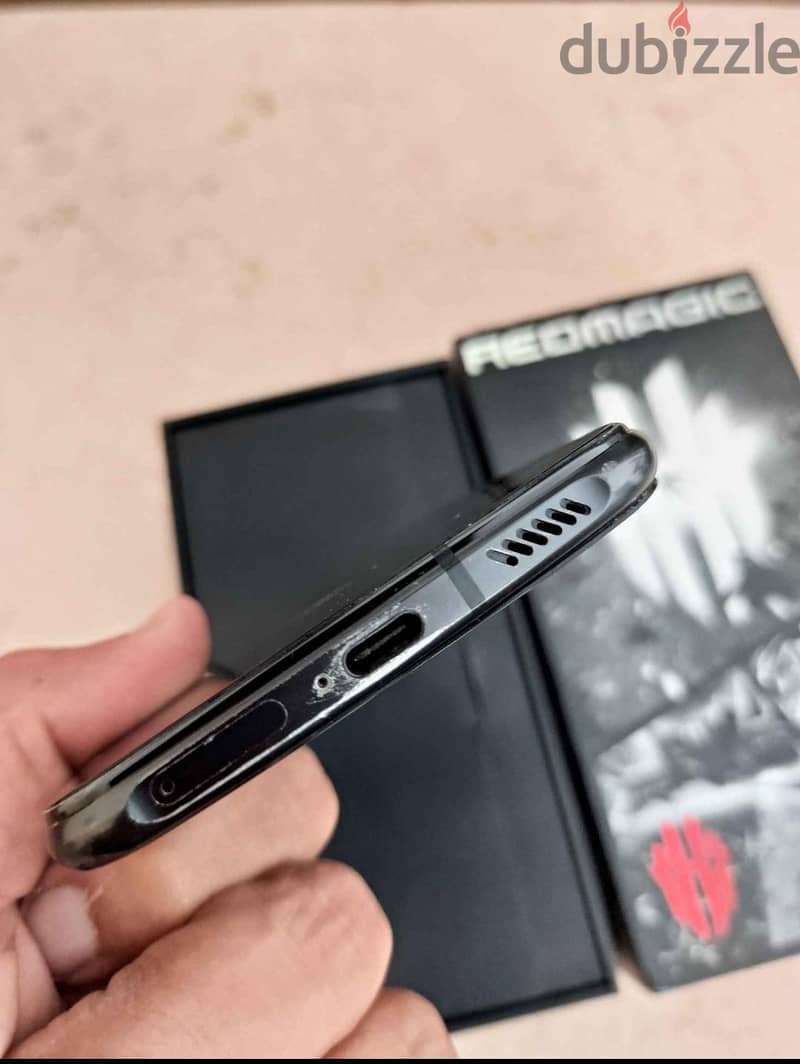 ZTE Red Magic 7 Black 6