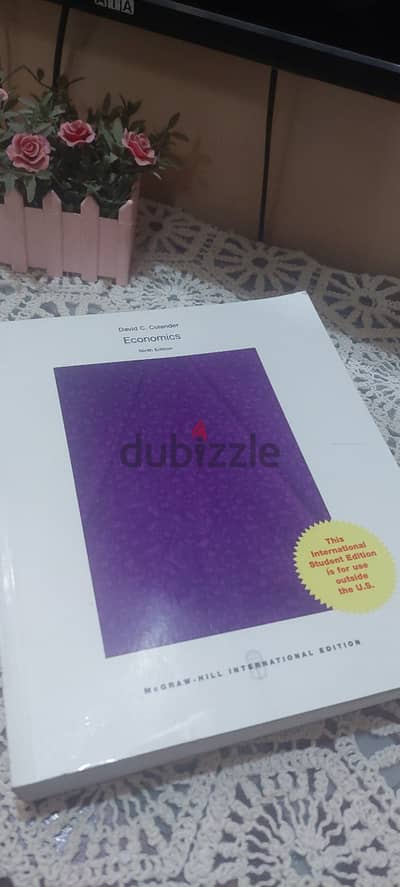كتاب Economics 9th Edition David Colander بحالة ممتازة