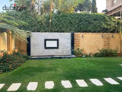 فرصة نادرة لامتلاك Town House داخل الرحاب 2 | تشطيبات سوبر لوكس | جاهزة للسكن