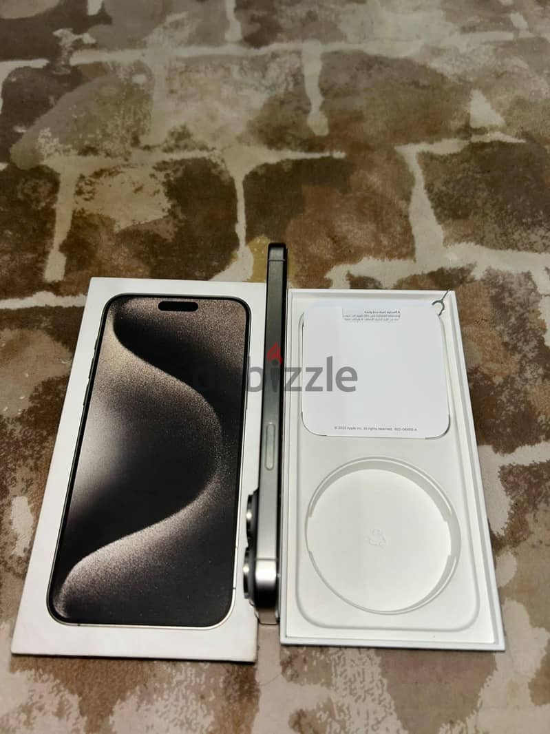 Apple - iPhone 15 Pro Max 4