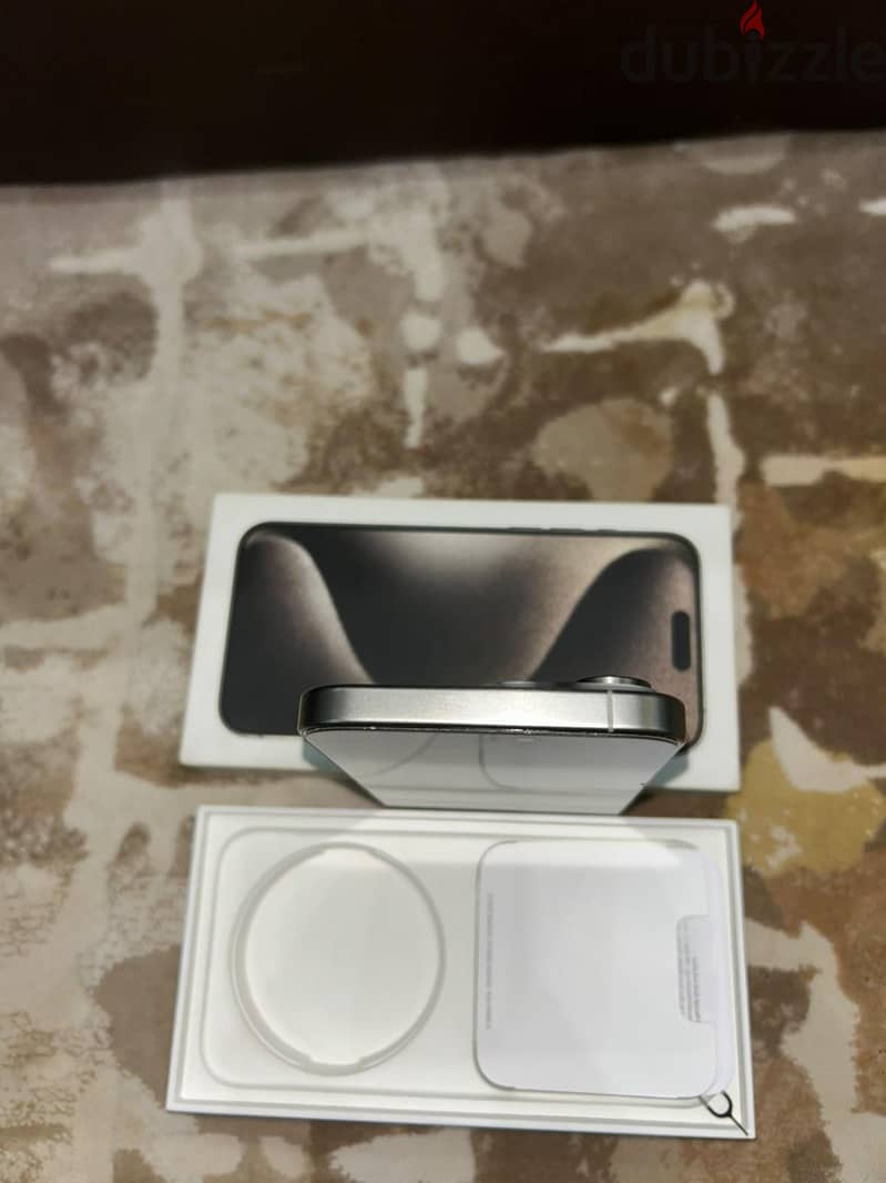 Apple - iPhone 15 Pro Max 6