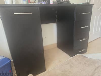 مكتب للبيع MDF